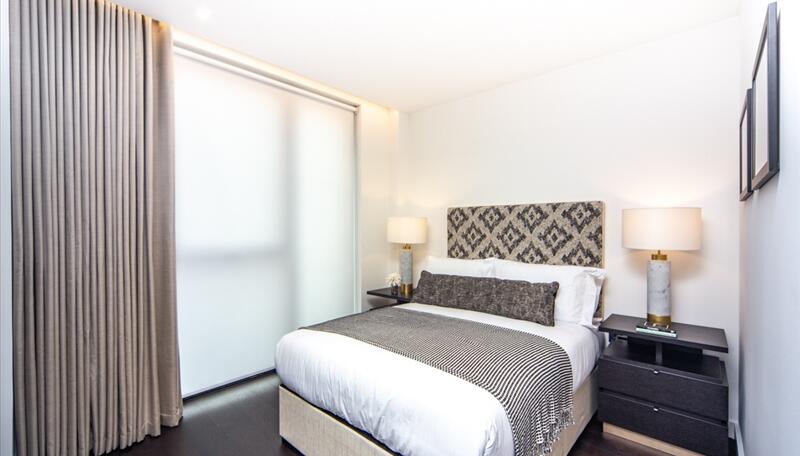 4 Thornes House, 6-8 Charles Clowes Walk, London